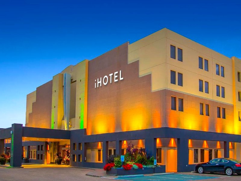 iHOTEL & Conference Centre Red Deerの写真
