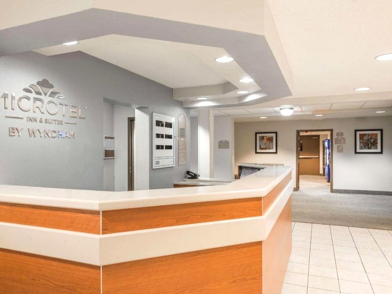 Microtel Inn & Suites by Wyndham Seneca Fallsの写真