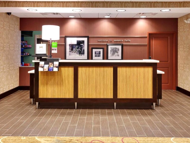 ハンプトン イン セネカ フォールズ (Hampton Inn Seneca Falls)の写真
