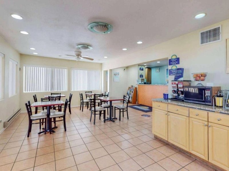 デイズ イン バイ ウィンダム ソコロ (Days Inn by Wyndham Socorro)の写真