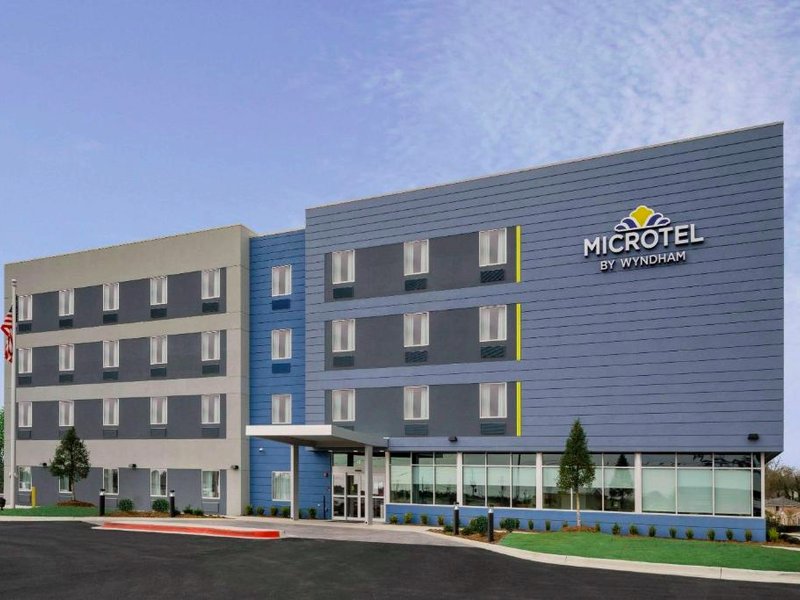 Microtel Inn & Suites by Wyndham Hot Springsの写真