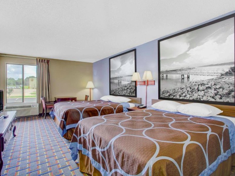 スーパー 8 バイ ウインダム ブーンビル (Super 8 By Wyndham Booneville)の写真