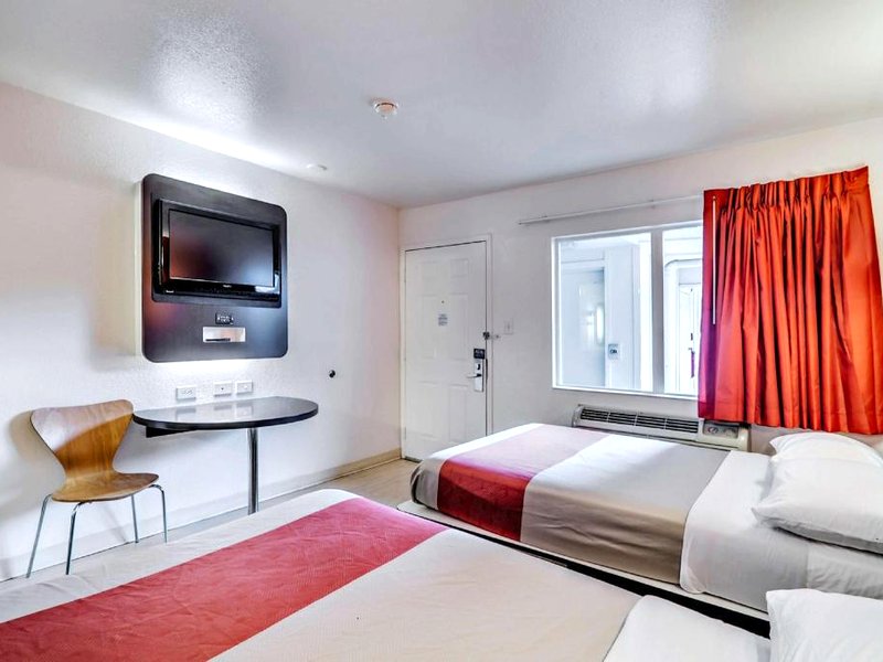 Motel 6 Linthicum Heights, MD - BWI Airportの写真