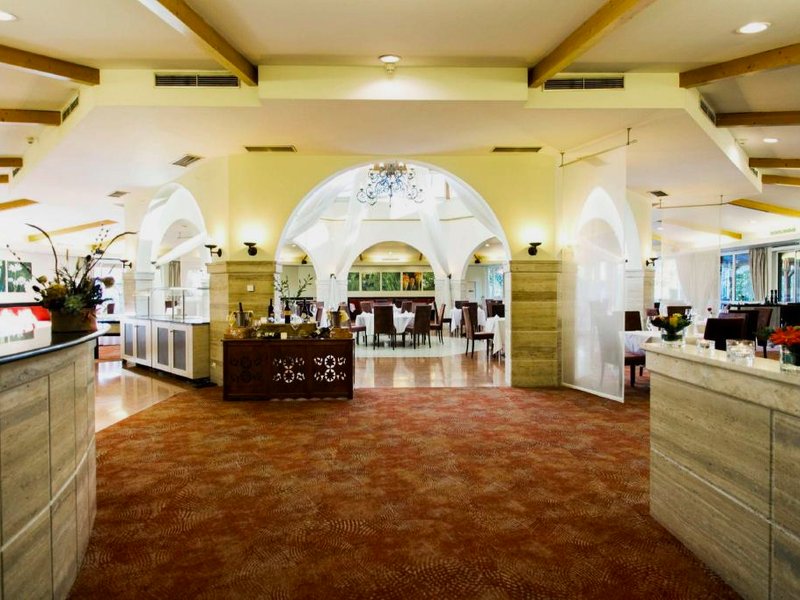 ログネル ホテル ティラナ (Rogner Hotel Tirana)の写真