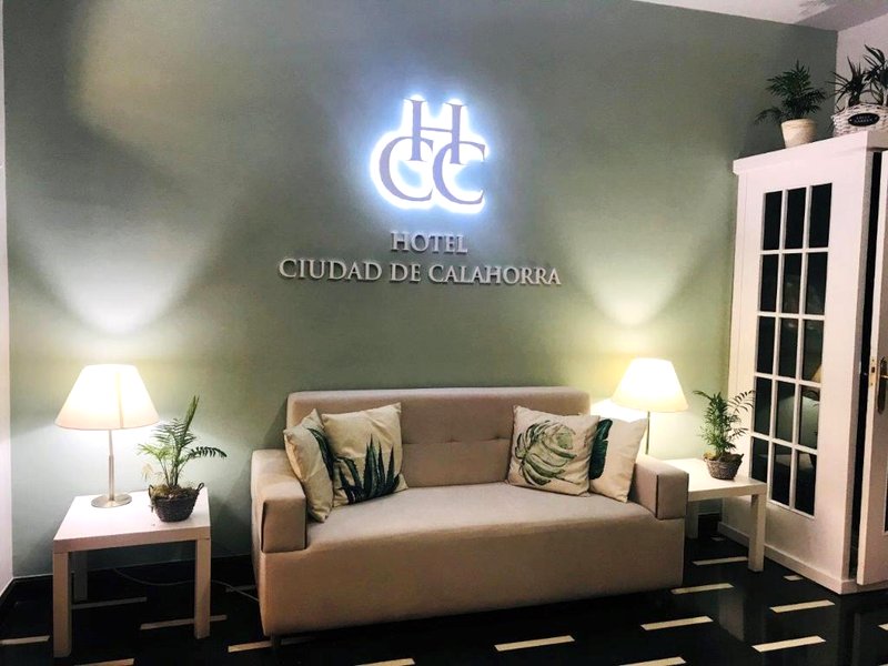 ホテル シウダッド デ カラオラ (Hotel Ciudad de Calahorra)の写真