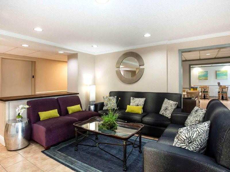 La Quinta Inn & Suites by Wyndham Melbourne Vieraの写真