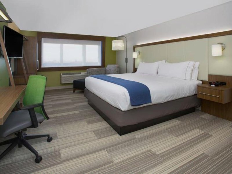 Holiday Inn Express & Suites Oswego By IHGの写真