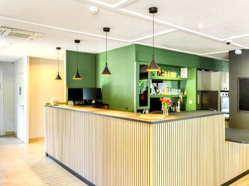 カンパニル セルジィ ポントワーズ ホテル (Campanile Cergy Pontoise Hotel)の写真