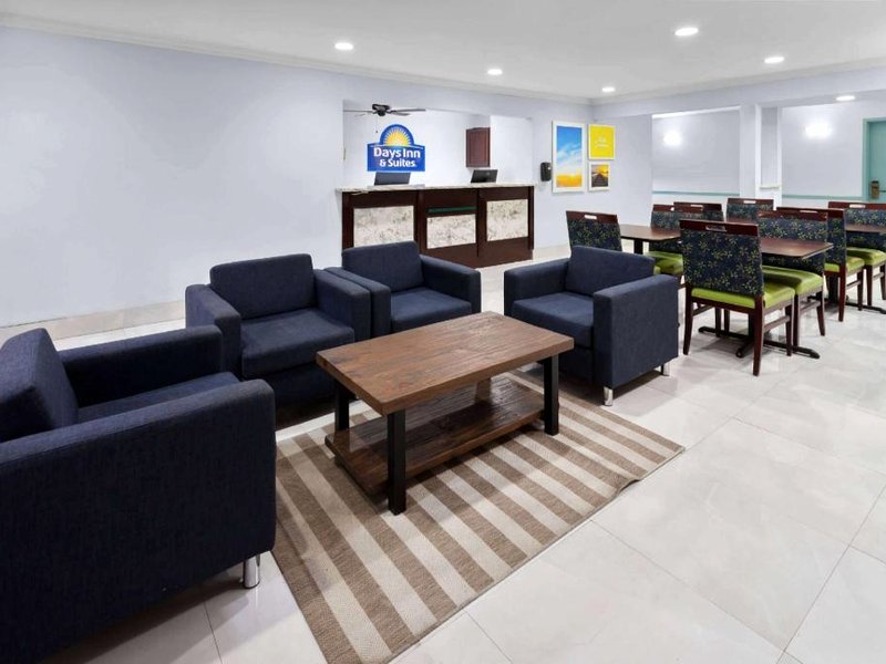 デイズ イン&スイーツ バイ ウィンダム シラー シティ (Days Inn & Suites by Wyndham Siler City)の写真