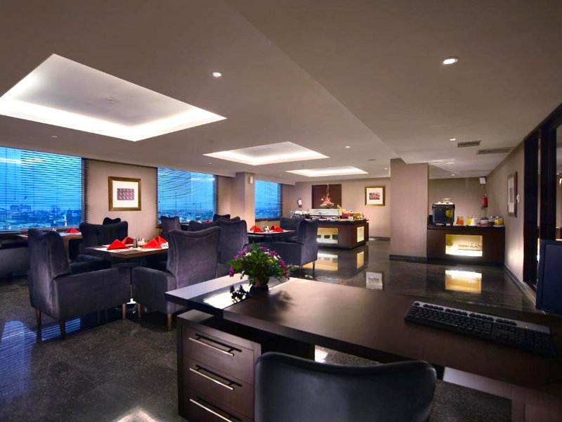 アストン マカサール ホテル & コンベンション センター (Aston Makassar Hotel & Convention Center)の写真