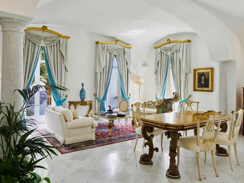 Palazzo Avinoの写真