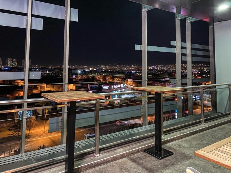 オスティムパーク ビジネス ホテル (Ostimpark Business Hotel)の写真