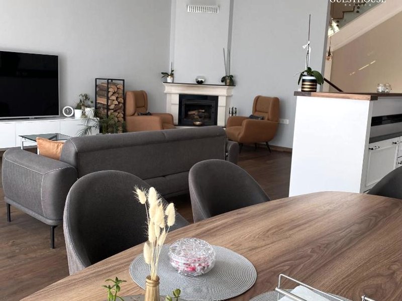 Cozy home - Garden, Fireplace & Cinema Experienceの写真