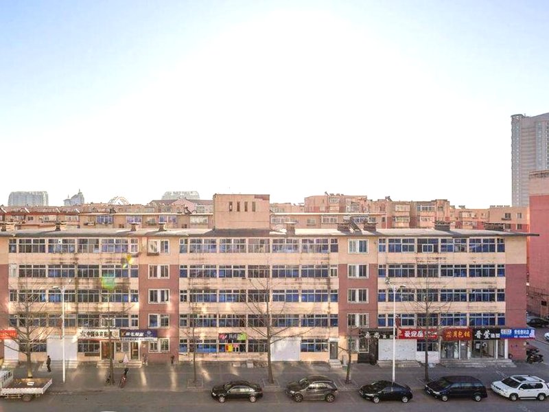 Homeinn Selected Hotel (Dandong Yalu River Riverside Anton Old Street)の写真