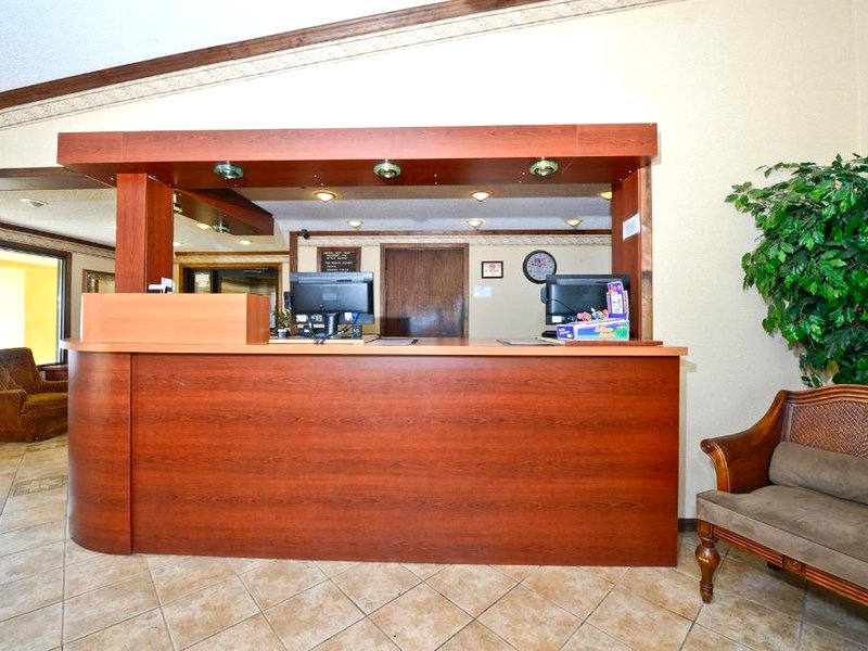 Americas Best Value Inn & Suites Warren Detroitの写真