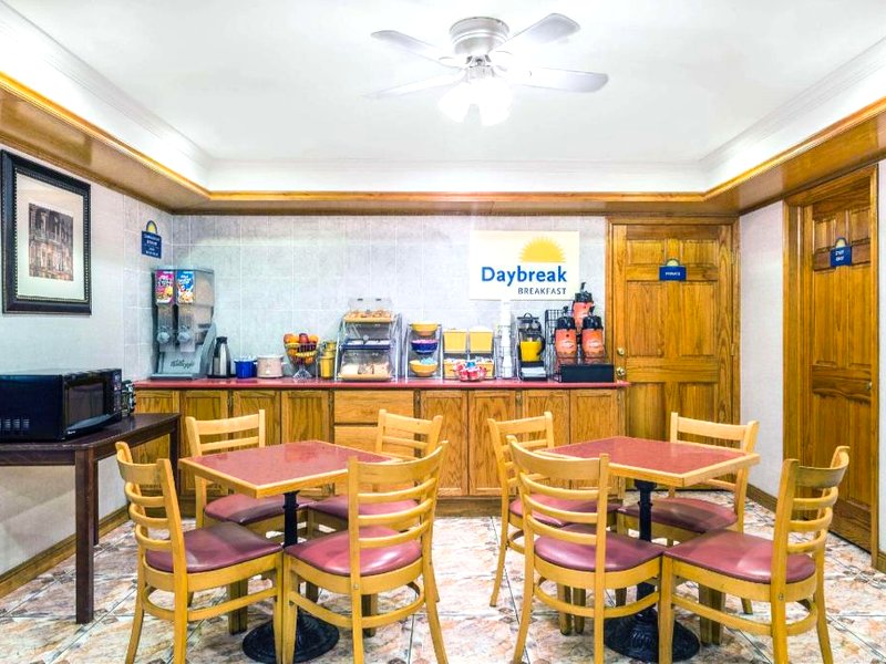 デイズ イン バイ ウィンダム スリデル (Days Inn by Wyndham Slidell)の写真