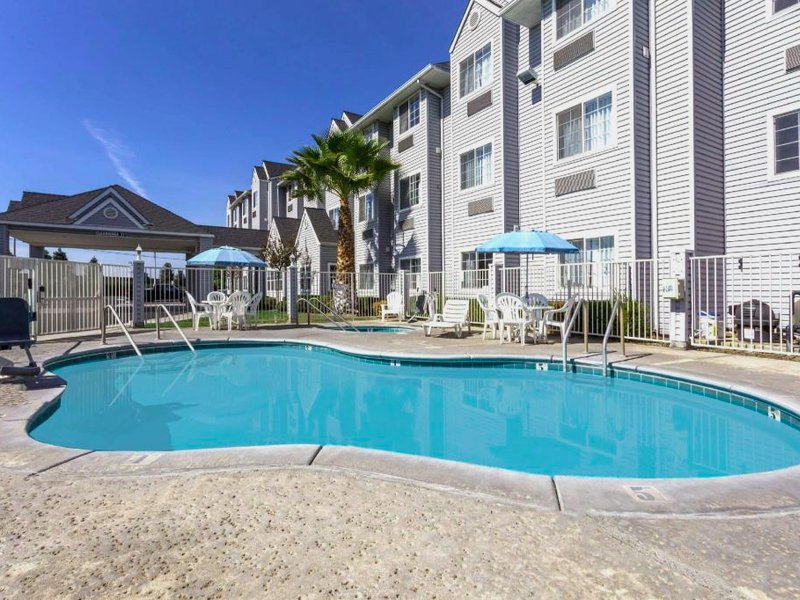 マイクロテル イン ＆ スイーツ バイ ウィンダム モデスト セレス (Microtel Inn & Suites by Wyndham Modesto Ceres)の写真