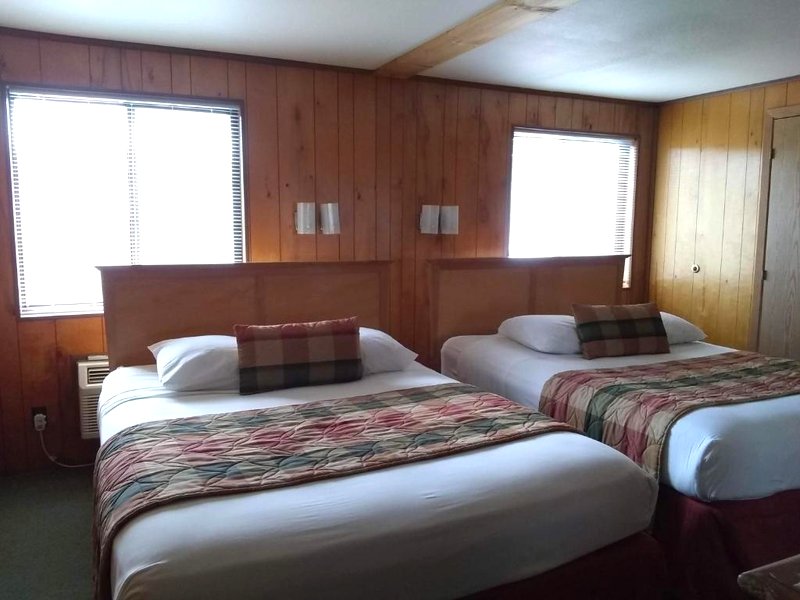 ジ オルカ イン (The Orca Inn)の写真