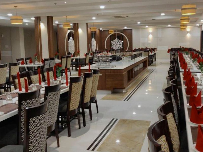Hotel Platinum Shravastiの写真