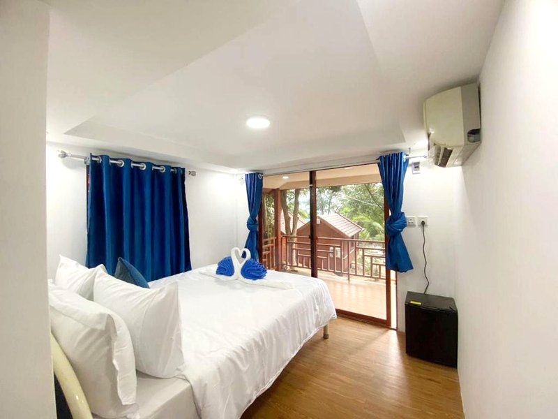 Europe Enchanted Bungalow Koh Rongの写真