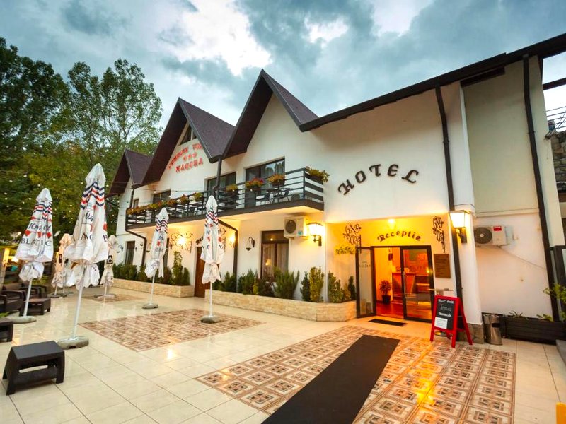 Hotel Complex Turistic Maguraの写真