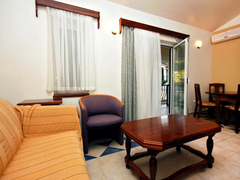 Apartments by the sea Rogoznica - 3197の写真