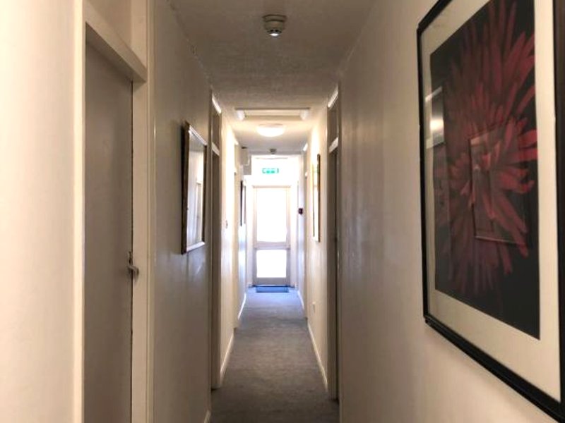 The Bell Hotelの写真