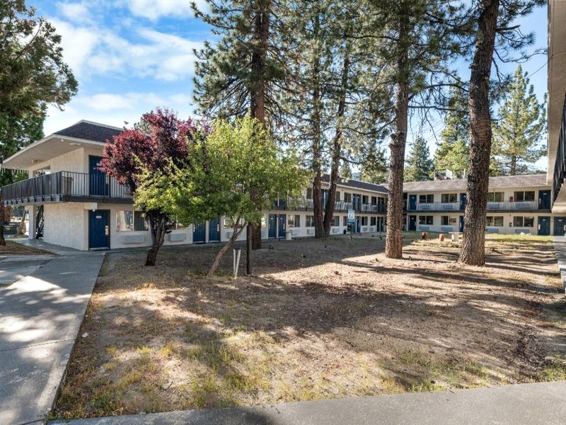 Motel 6 Big Bear Lake, CAの写真