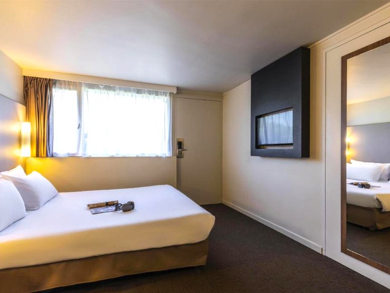 Campanile Evry Est Saint Germain les Corbeil Hotelの写真
