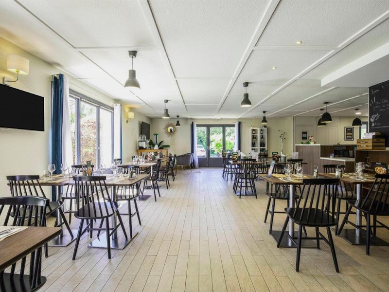 Campanile Evry Est Saint Germain les Corbeil Hotelの写真