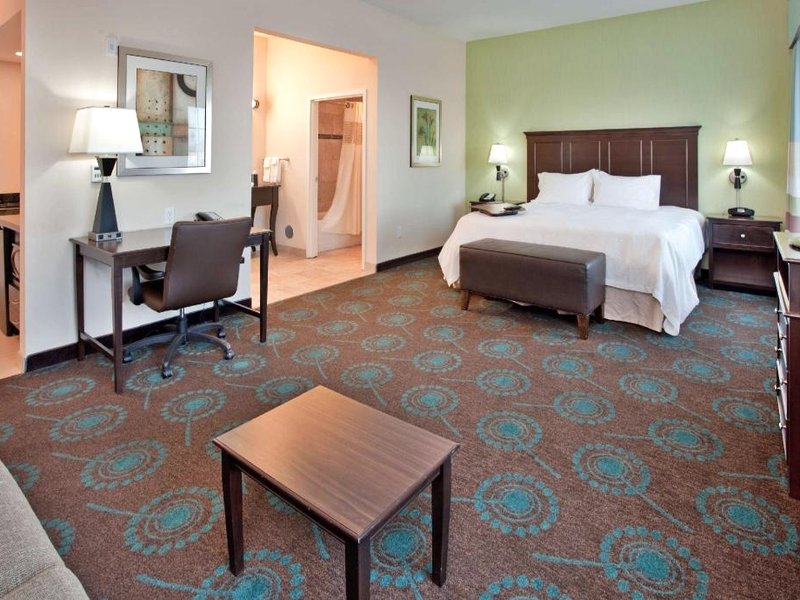 ハンプトン イン アンド スイーツ セント クラウド (Hampton Inn and Suites St. Cloud)の写真