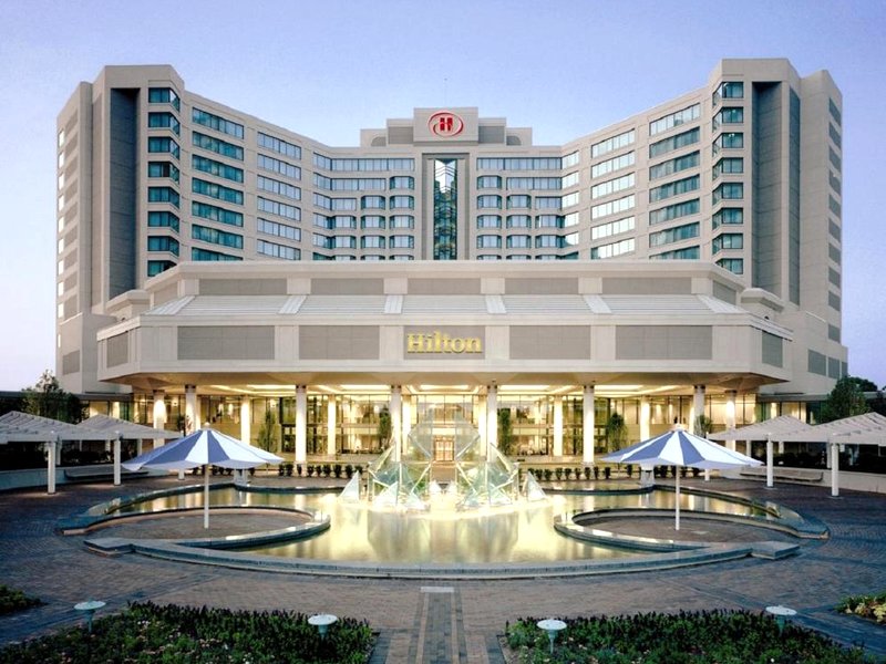 ヒルトン イースト ブランスウィック ホテル&エグゼクティブ ミーティング センター (Hilton East Brunswick Hotel & Executive Meeting Center)の写真