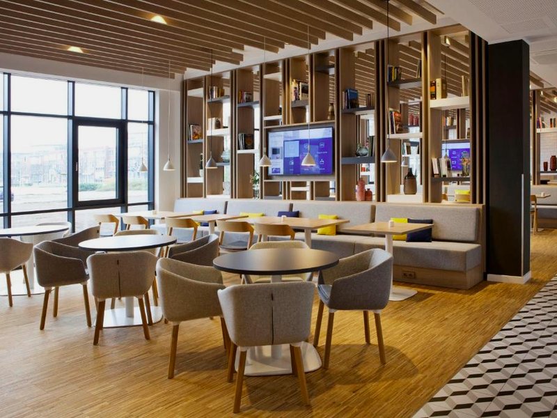 ホリデイ イン エクスプレス オッフェンブルク バイ IHG (Holiday Inn Express Offenburg By IHG)の写真