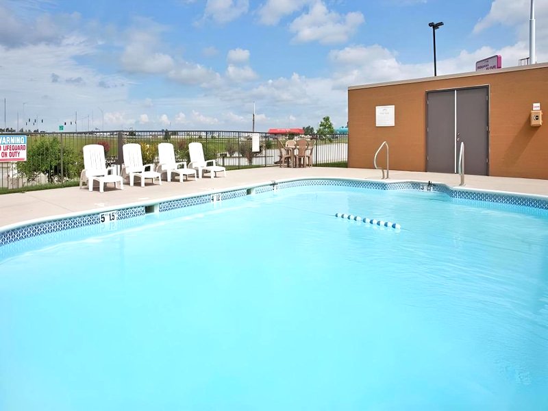 Holiday Inn Express Marshfield Springfield Areaの写真