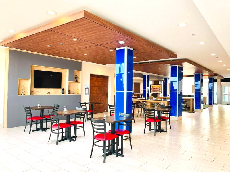 Holiday Inn Express & Suites Blythe By IHGの写真