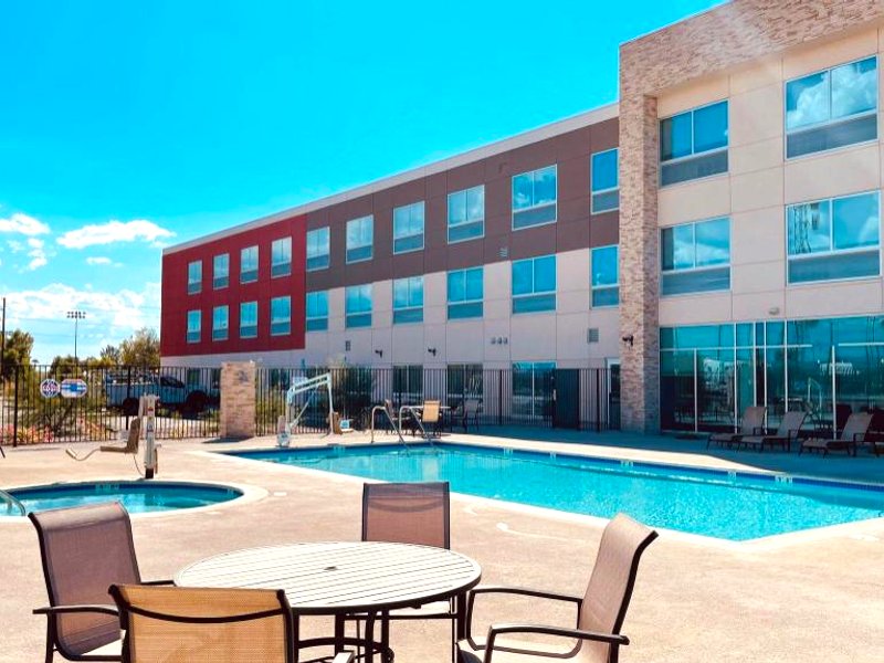 Holiday Inn Express & Suites Blythe By IHGの写真