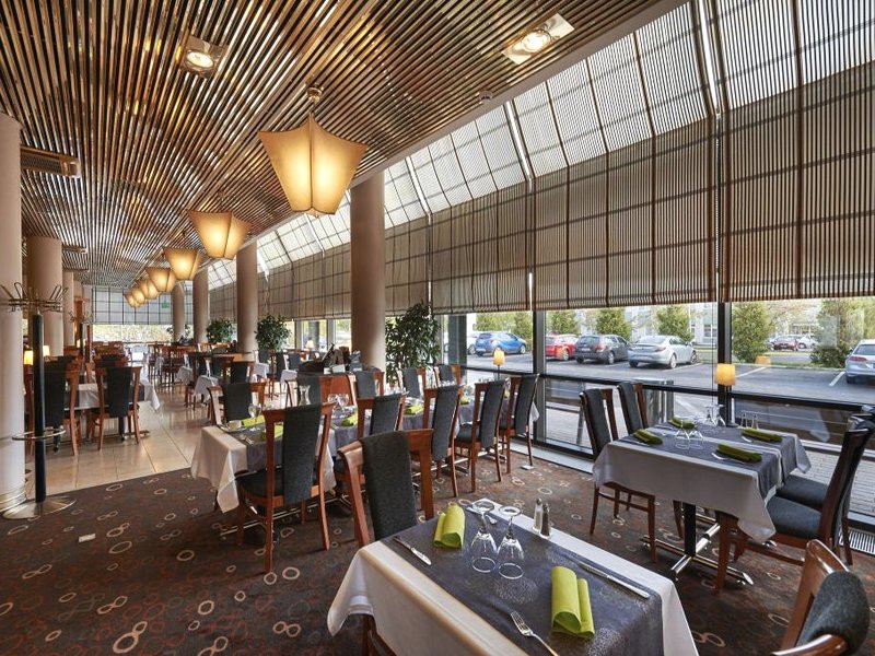 ホリデイ イン ヘルシンキ ヴァンター エアポート バイ IHG (Holiday Inn Helsinki-Vantaa Airport By IHG)の写真