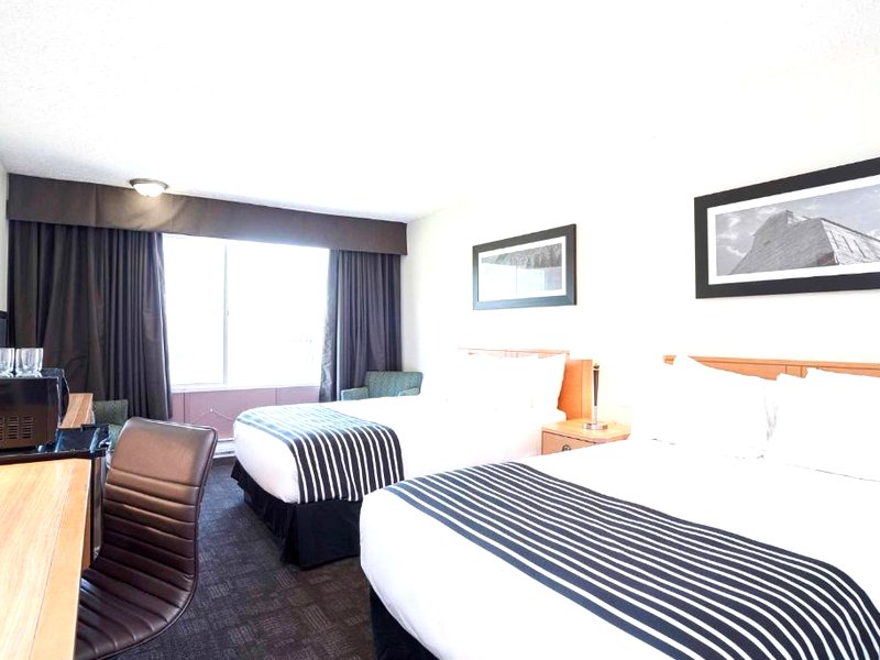 サンドマン イン マクブライド (Sandman Inn McBride)の写真