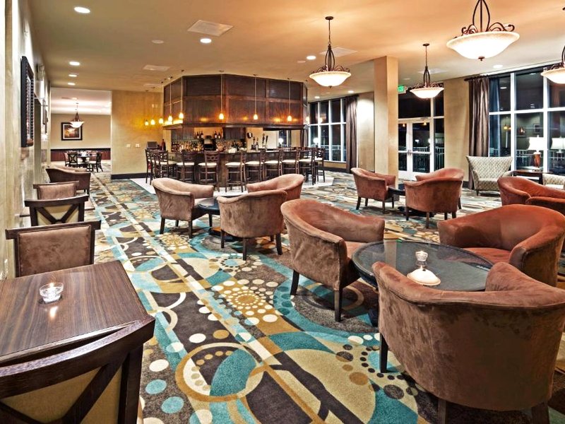 ホリデイ イン ホテル ＆ スイーツ ビューフォート アット ハイウェイ 21 バイ IHG (Holiday Inn Hotel & Suites Beaufort at Highway 21 By IHG)の写真