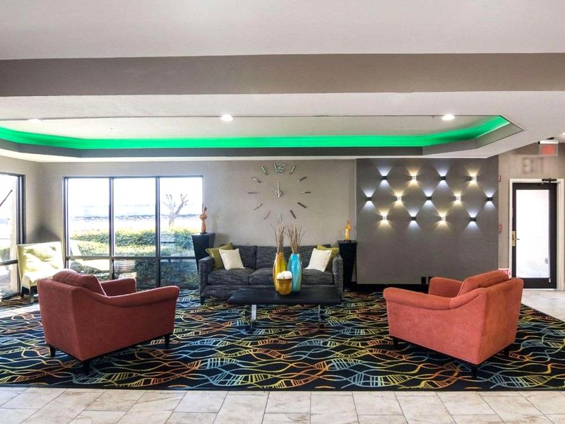 デイズ イン バイ ウィンダム フォートワース ノース フォッシル クリーク (Days Inn by Wyndham Fort Worth North / Fossil Creek)の写真