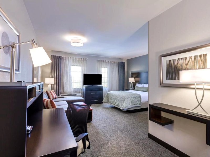 Staybridge Suites Fort Worth - Fossil Creek By IHGの写真