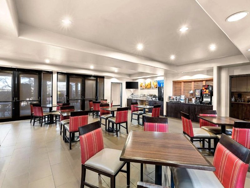 コンフォート イン ベンソン ニア カチュナー キャバーンズ (Comfort Inn Benson near Kartchner Caverns)の写真