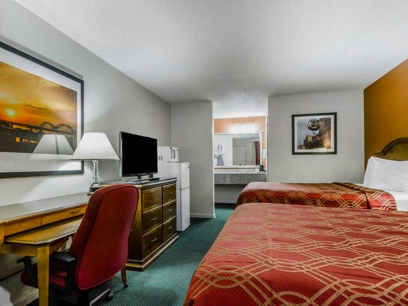 Econo Lodge Inn & Suitesの写真