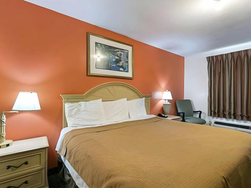 Rodeway Inn & Suitesの写真