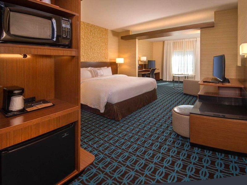 Fairfield Inn Suites Altoona_3の写真