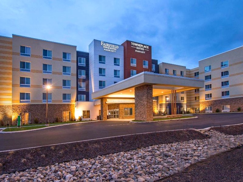 Fairfield Inn Suites Altoona_3の写真