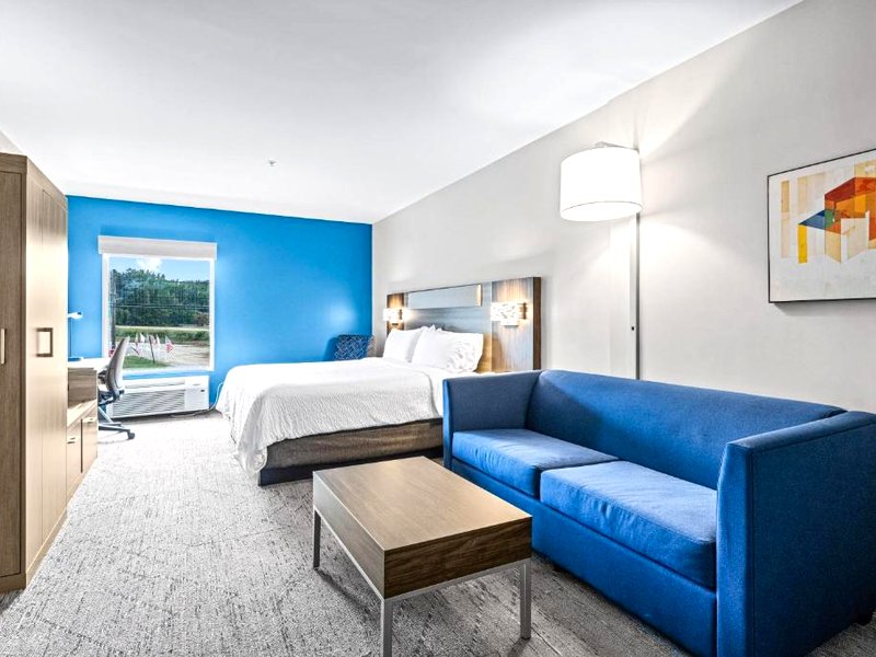 Holiday Inn Express Carneys Point New Jersey Turnpike Exit 1の写真
