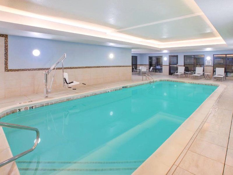 Staybridge Suites Benton Harbor-St. Joseph River By IHGの写真