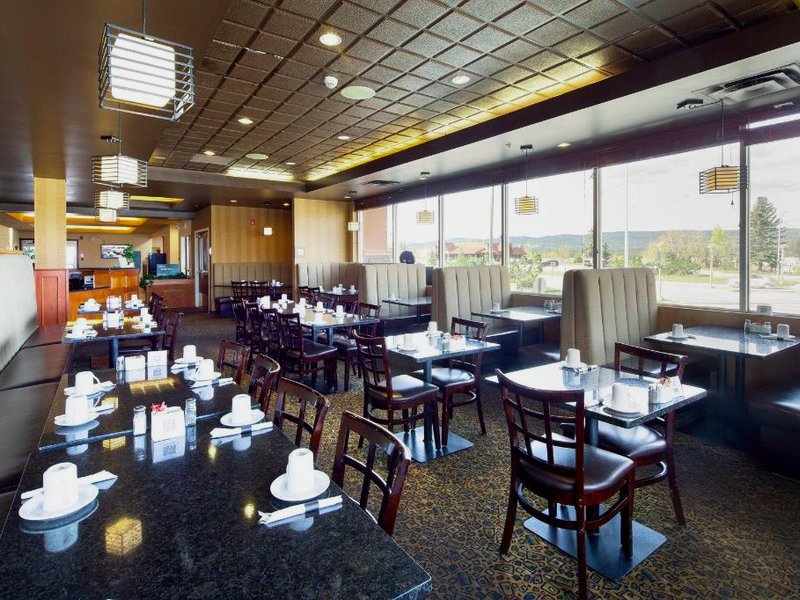 ホリデイ イン ヒントン バイ IHG (Holiday Inn Hinton By IHG)の写真