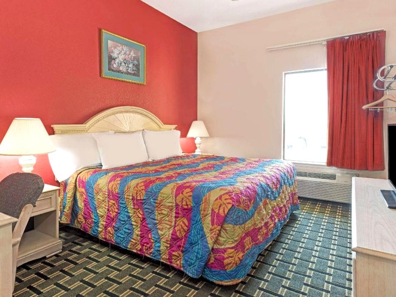デイズ イン&スイーツ バイ ウィンダム オシオーラ AR (Days Inn & Suites by Wyndham Osceola AR)の写真